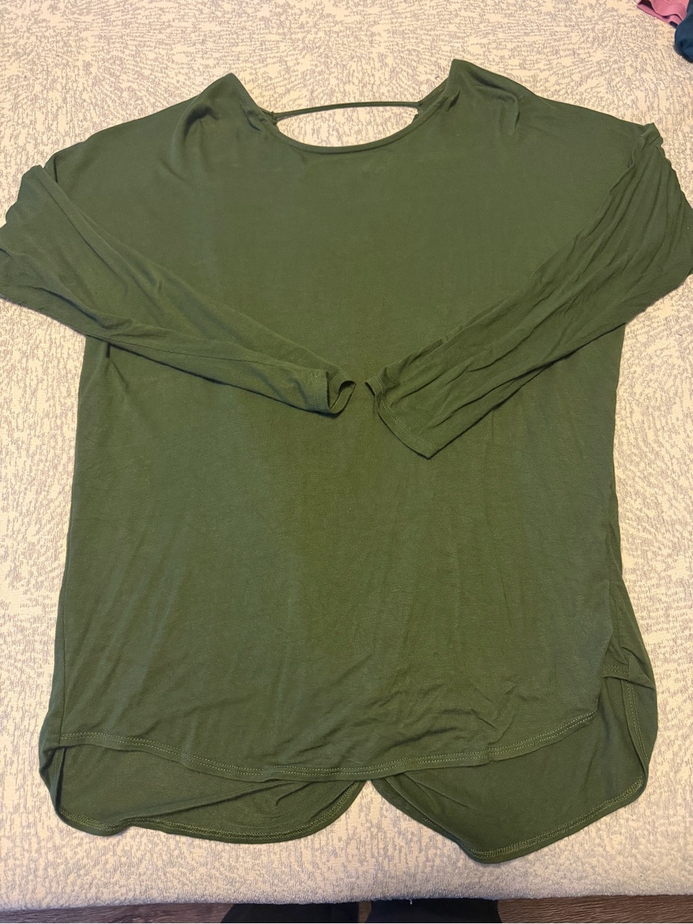 7th Ray Olive Green Long Sleeve Crewneck Shirt